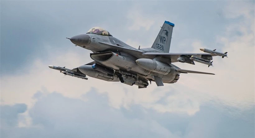Tiêm kích F-16 Ukraine có thể trở thành 'viên đạn bạc'?