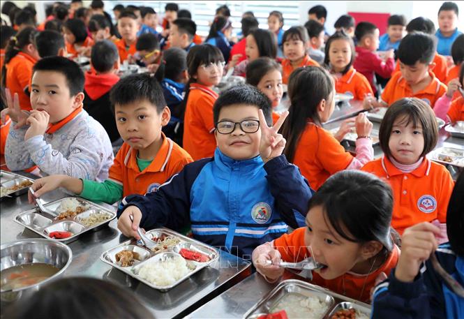 Chất lượng bữa ăn bán trú của học sinh: Kiểm soát chặt chẽ, tránh hình thức