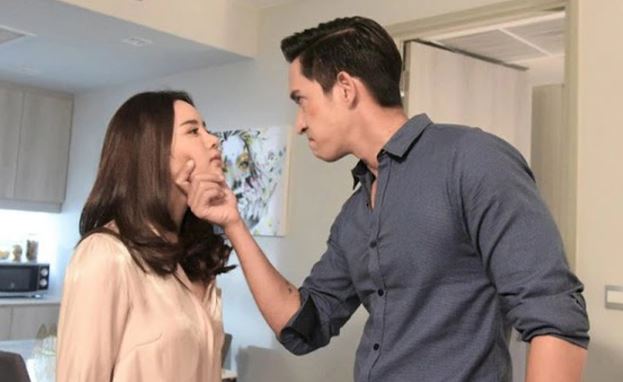 Ch&#x1ED3;ng th&#x1B0;&#x1EDD;ng xuy&#xEA;n &#x111;i qua &#x111;&#xEA;m, c&#xF2;n t&#xF4;i 1 &#x111;&#xEA;m kh&#xF4;ng v&#x1EC1; li&#x1EC1;n b&#x1ECB; &#x111;u&#x1ED5;i kh&#x1ECF;i nh&#xE0;