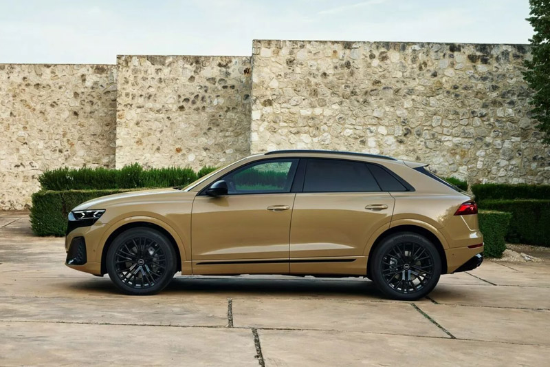 Audi Q8 2024 có giá từ 1,753 tỷ đồng