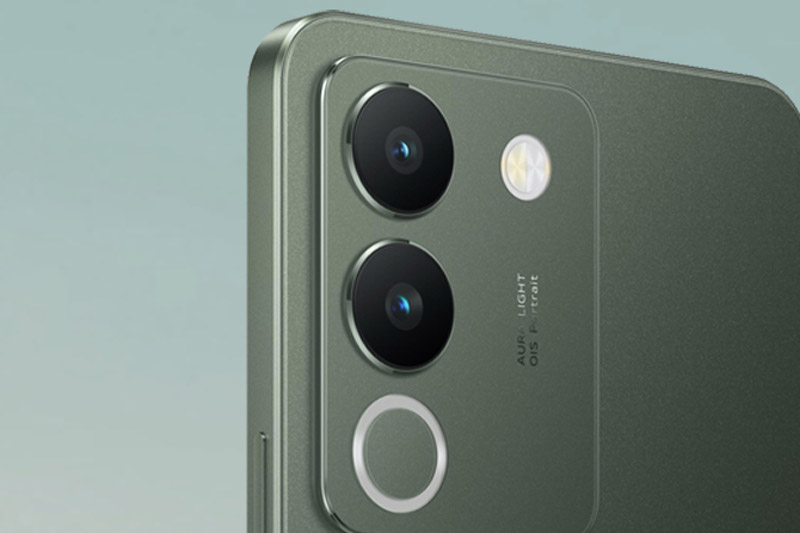 Smartphone RAM 12 GB, chống nước, camera selfie 50 MP, giá 8,99 triệu tại Việt Nam