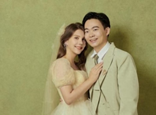 Lấy vợ xinh người Nga, anh chàng sửng sốt khi biết khách mời sẽ hét lên từ "không may" này trong đám cưới