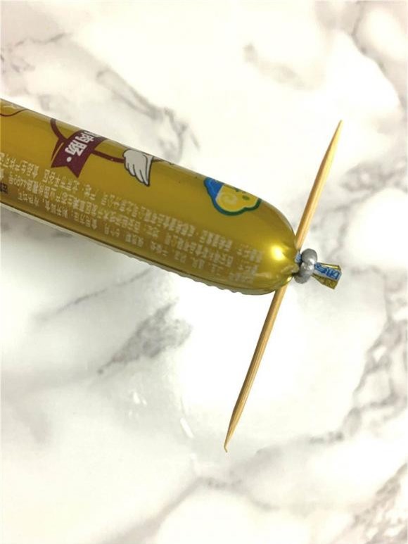 xuc-xich (1).jpeg 1 xúc xích, răm bông, mẹo hay