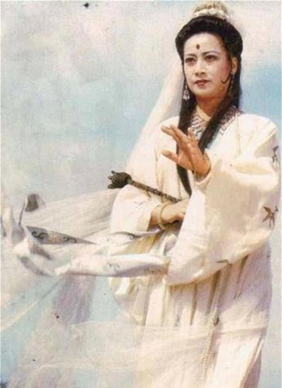 ta-dai-phan-3-ngoisaovn-w600-h828 2 Tây Du Ký, Quan Âm Bồ Tát, sao hoa ngữ