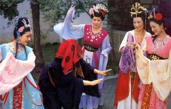 Tây Du Ký, Trư Bát Giới, Tôn Ngộ Không