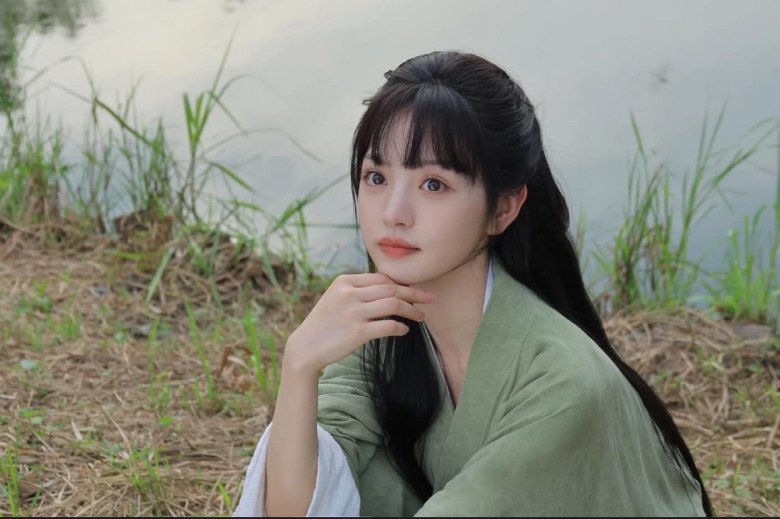 Phát hiện nữ thần có gương mặt búp bê, nhưng quay lưng đi ai cũng giật mình vì body võ sĩ