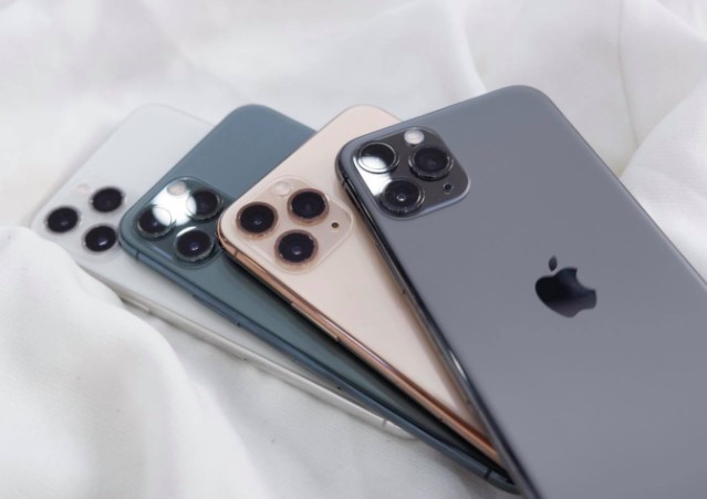 Lý do nhiều người không bỏ được iPhone: Không bỏ chục triệu mua mới thì vẫn chi tiền mua máy cũ