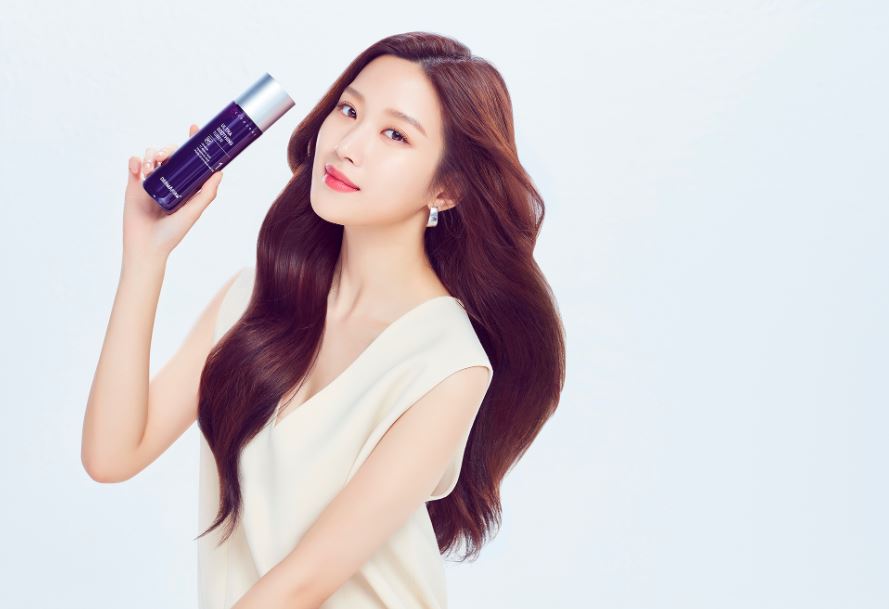 Vẻ đẹp tựa nữ thần của vợ sắp cưới Son Heung-min