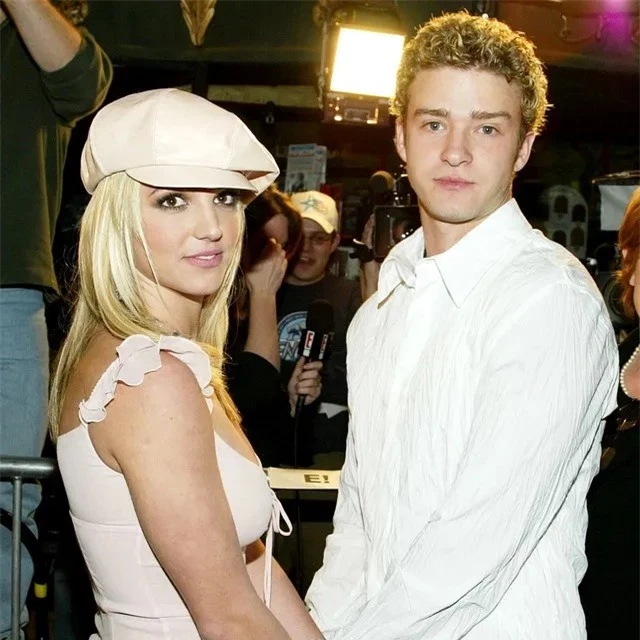 Britney Spears và Justin Timberlake thời còn mặn nồng