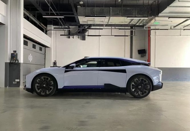 Cận cảnh xe điện HiPhi Z City Edition 2023 ra mắt với thiết kế tương lai, giá từ 1,66 tỷ đồng