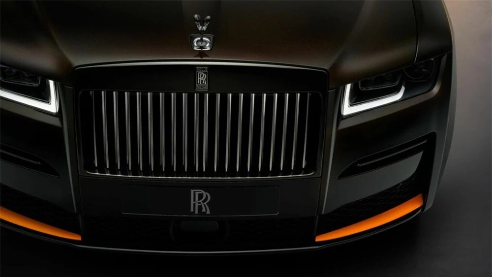 Chiêm ngưỡng Rolls-Royce Ghost phiên bản nhật thực toàn phần độc đáo - Ảnh 9.
