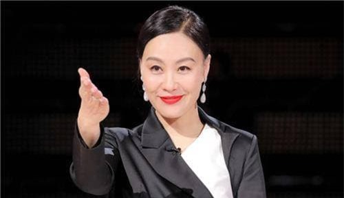 20 năm trước, bà là mỹ nhân của làng điện ảnh Hoa ngữ, 20 năm sau, con gái bà tiếp nối trở thành  sao Hoa ngữ,Ổ Quân Mai,Chu Mạn Phương