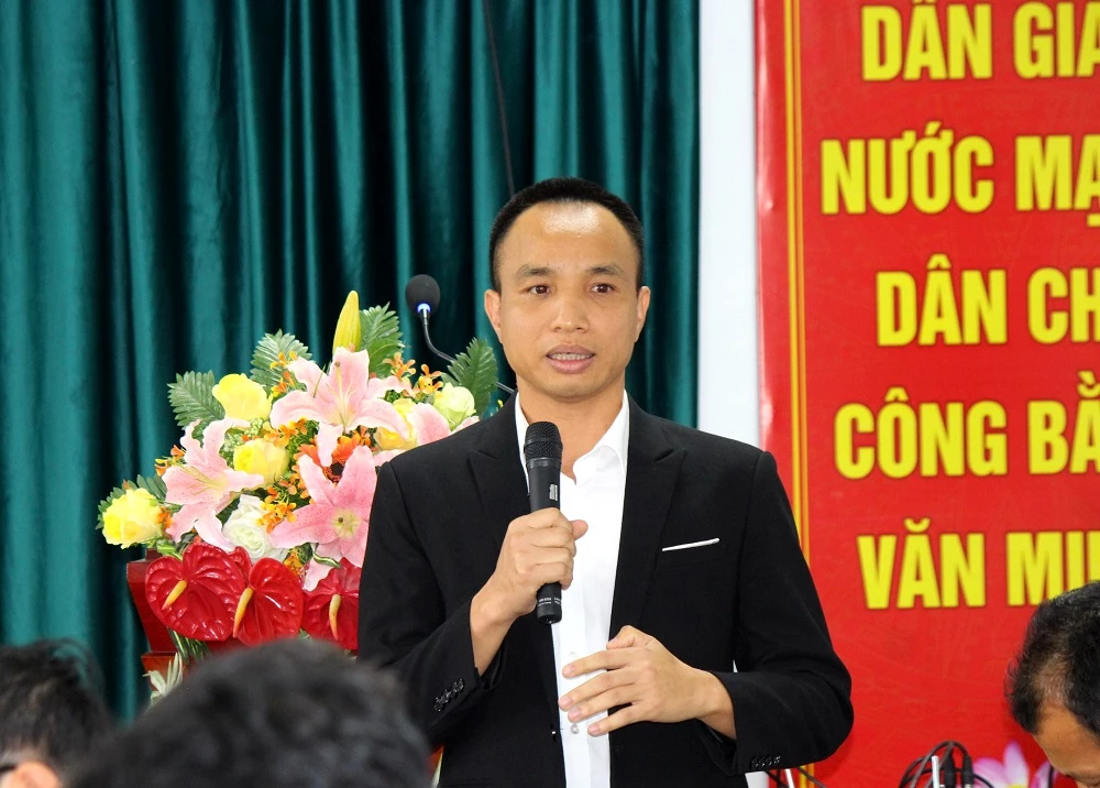 Ông Đoàn Đình Bính - Phó Tổng giám đốc Protus tại Việt Nam, giới thiệu về nghiệp vụ hoạt động kinh doanh của tập đoàn trong lĩnh vực nông nghiệp.