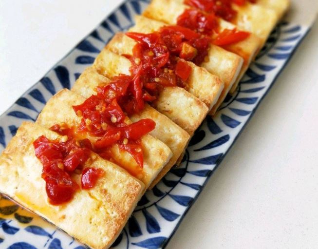 Thứ này rẻ bèo bán ở khắp nơi nhưng canxi giàu gấp 3 lần sữa, chỉ 10.000 đồng được cả đĩa đầy, đem nấu đơn giản cũng ngon