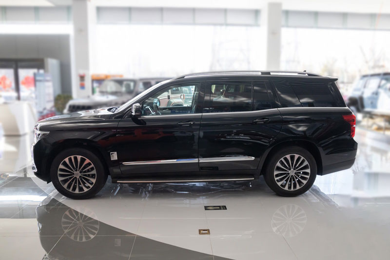 SUV ‘song sinh’ với Mercedes-Benz GLS, công suất 333 mã lực, giá 1,550 tỷ đồng