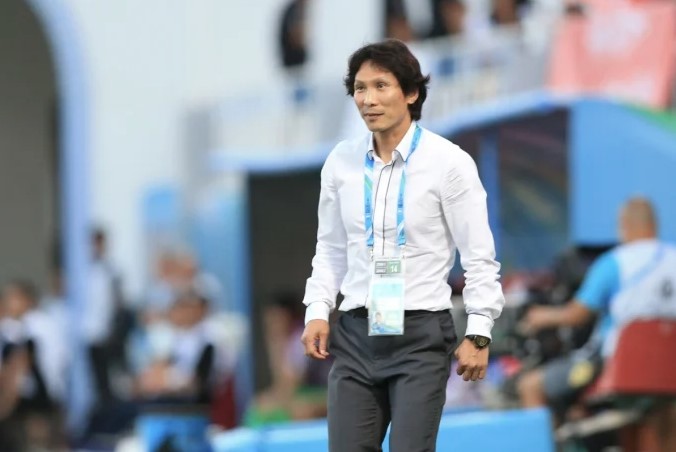 Người tiền nhiệm làm gì khi HLV Gong Oh Kyun dẫn dắt CAHN?