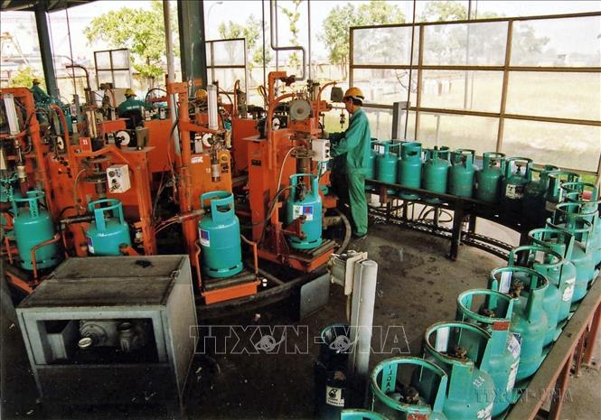 Giá gas bán lẻ tháng 11 tiếp tục đà tăng