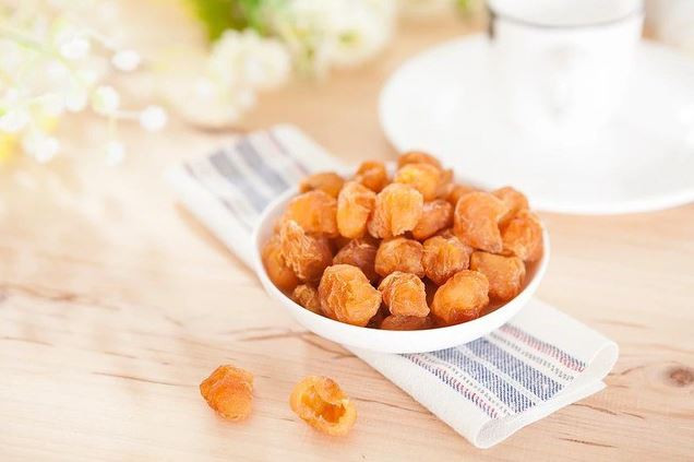 Nhai 4 món này vào buổi sáng và trước khi đi ngủ tốt như ăn sâm, tổ yến, 70 tuổi thận vẫn khoẻ, gan không yếu