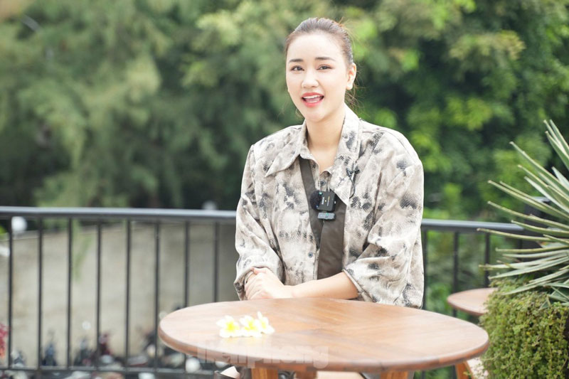 Nữ diễn viên phim 'Vợ ba' một mình sang Mỹ sinh con giờ ra sao?