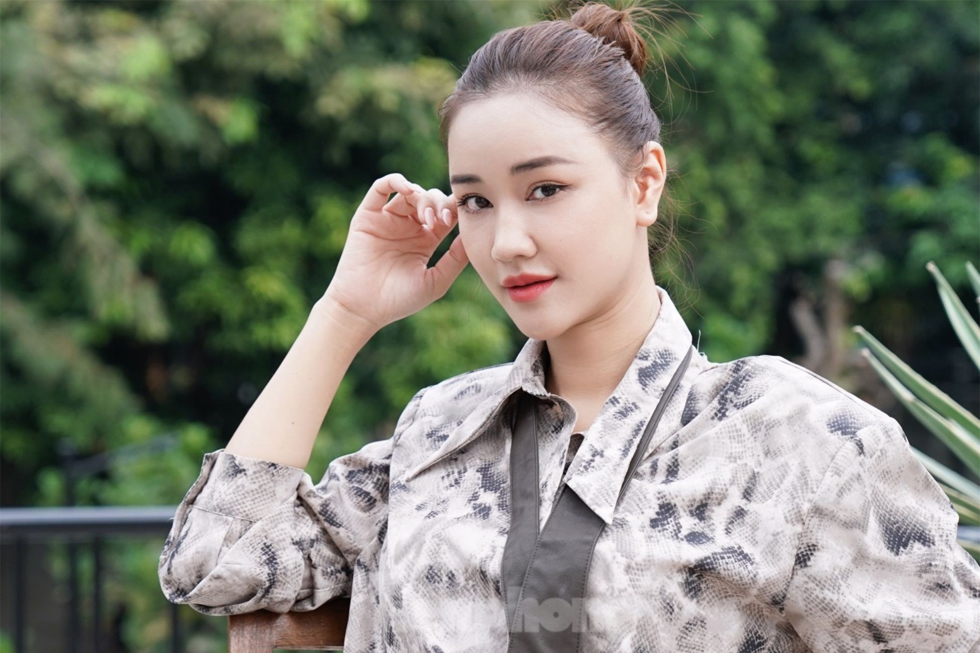 Nữ diễn viên phim 'Vợ ba' một mình sang Mỹ sinh con giờ ra sao? ảnh 13