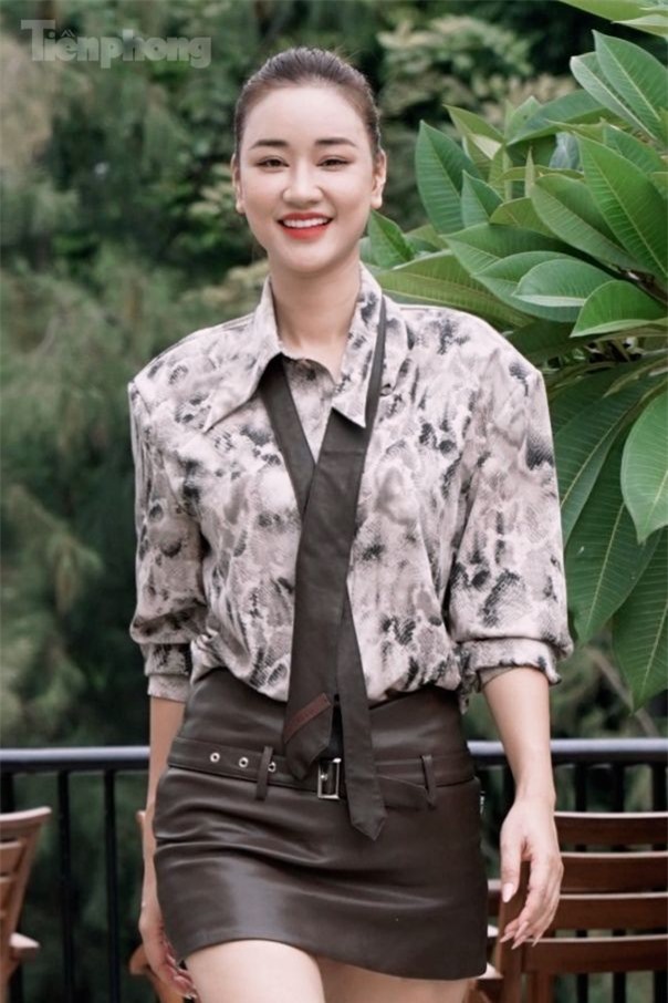 Nữ diễn viên phim 'Vợ ba' một mình sang Mỹ sinh con giờ ra sao? ảnh 6