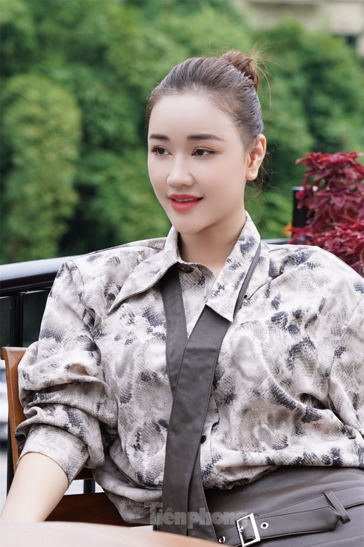 Nữ diễn viên phim 'Vợ ba' một mình sang Mỹ sinh con giờ ra sao? ảnh 9