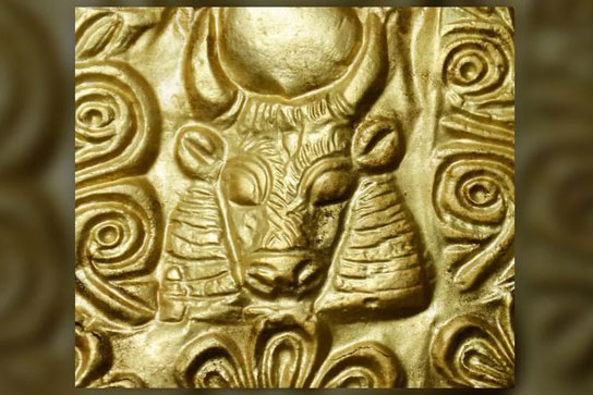 Hé lộ bí mật từ những ngôi mộ chứa đồ vật bằng vàng và kim loại quý