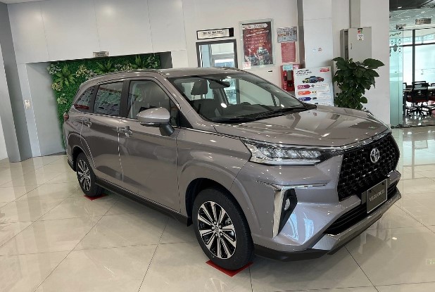 Loạt xe Toyota giảm giá mạnh nhất tháng 11: Vios 'chạm đáy', Yaris Cross rẻ chưa từng có