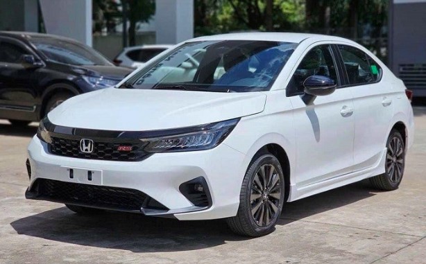 Giá xe Honda City siêu hấp hẫn nhờ ưu đãi kép: Giảm tiền mặt tại đại lý, ưu đãi 100% phí trước bạ