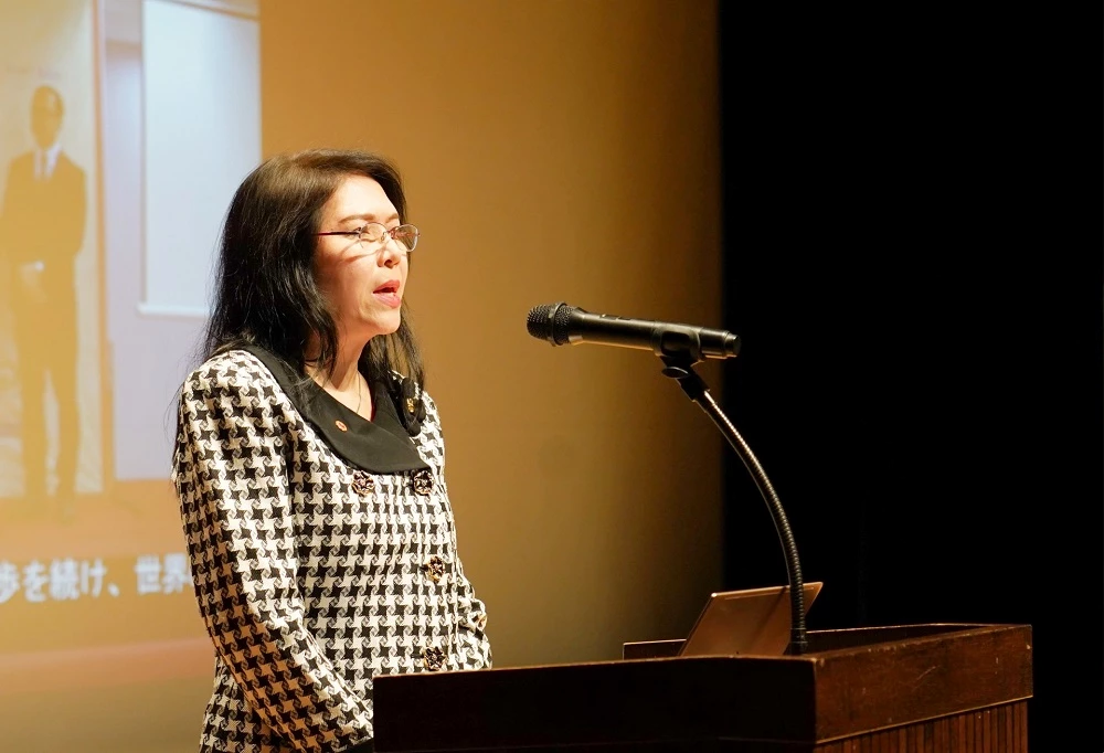 Bà Tống Thị Kim Giao - Chủ tịch VJBA, phát biểu khai mạc chương trình Ngày Doanh nghiệp Việt Nam – Nhật Bản 2023.
