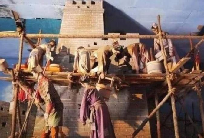 Vữa được sử dụng để xây Vạn Lý Trường Thành là loại gì mà đã qua hàng nghìn năm vẫn không sụp đổ?