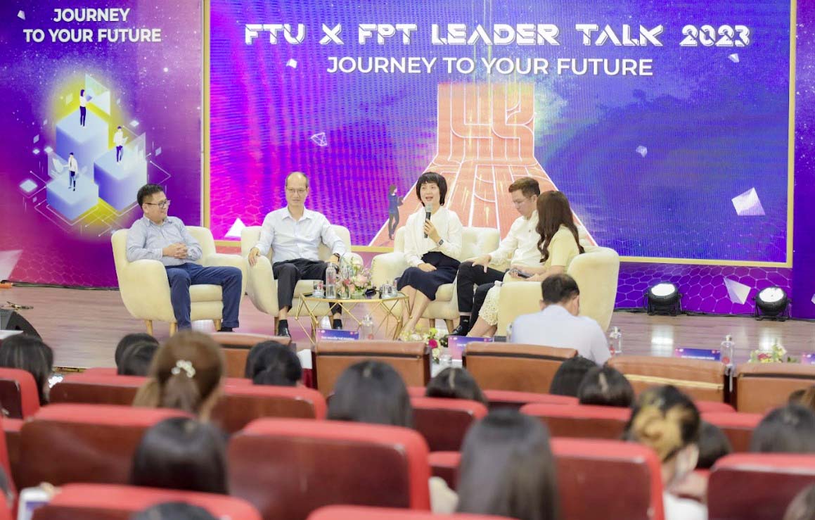 Đại học Ngoại thương xem xét đào tạo khoa học dữ liệu, khoa học máy tính