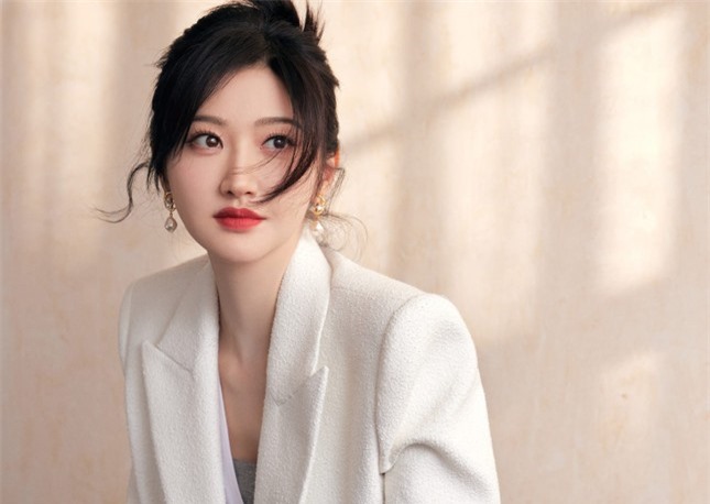 Cảnh Điềm bị chê giả tạo, danh tiếng tụt dốc sau vụ bị dọa tung video nóng với bạn trai ảnh 3