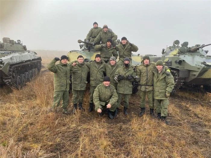 Bức ảnh vừa xuất hiện trên các phương tiện truyền thông Nga cho thấy các đơn vị mới thành lập trực thuộc Lực lượng Đổ bộ đường không của Quân đội Nga đã bắt đầu nhận được xe chiến đấu bộ binh BMD-3.