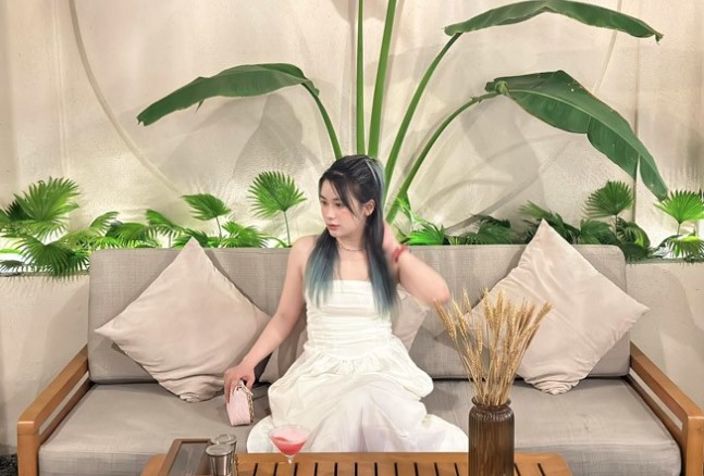 Bố ghép tên những người ghét nhất để đặt cho con, cô gái mang cái tên khó ngờ