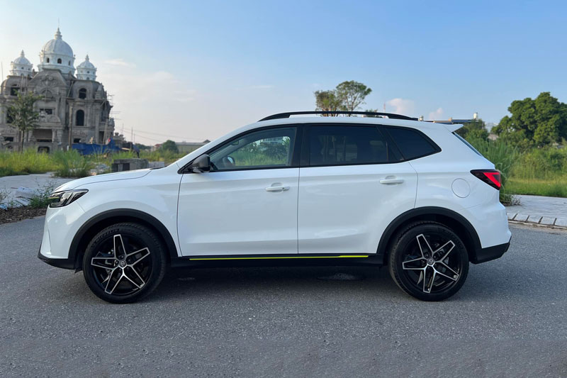 Đối thủ của Mazda CX-5, Hyundai Tucson giảm giá mạnh tại Việt Nam, khởi điểm chỉ còn 699 triệu đồng