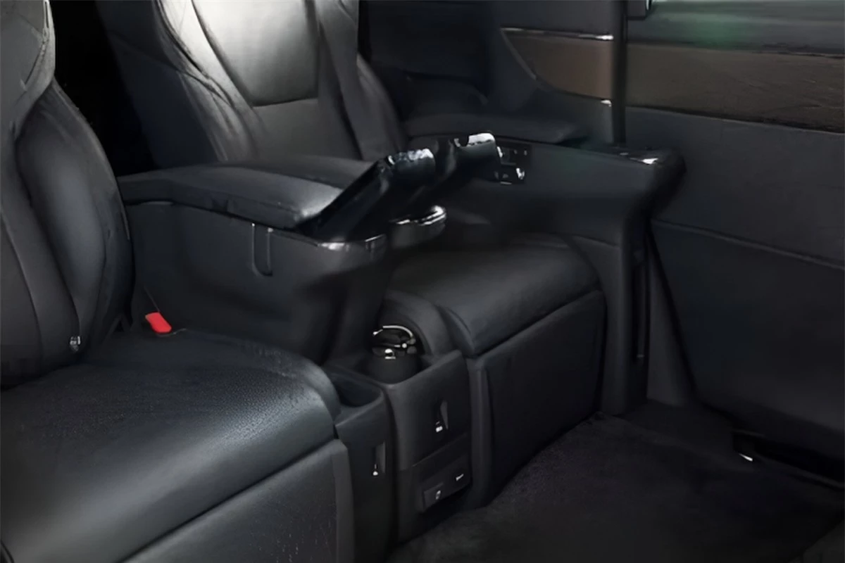 Khám phá mẫu MPV sang trọng Toyota Vellfire Spacious Lounge - Ảnh 2.