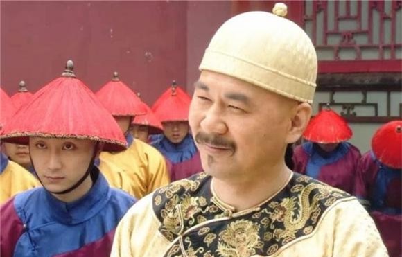 Khang Hy lần đầu gặp Càn Long 1 Càn Long, Khang Hy, Chân Dận, Hoằng Lịch, Khang Hy gặp Càn Long, Khang Hy lần đầu gặp Càn Long