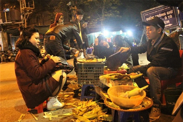 Trời lạnh khiến chúng ta thèm ăn hơn. Ảnh: Hồng Vân