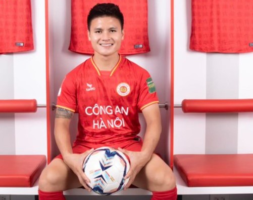 Cầu thủ mua nhà lầu, xe hơi: Thu nhập của cầu thủ khủng cỡ nào, bất ngờ nhất là một thủ môn