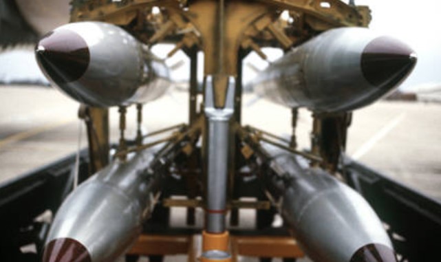 Mỹ chuẩn bị ‘hiện đại hoá’ bom hạt nhân chủ lực