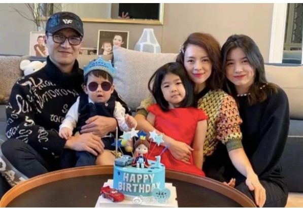 Hé lộ lý do ly hôn bất ngờ, Chương Tử Di nhận bao nhiêu trong khối tài sản 11 nghìn tỷ?