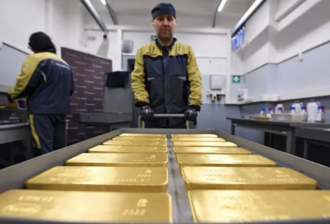 L&#x1EA7;n &#x111;&#x1EA7;u ti&#xEA;n trong l&#x1ECB;ch s&#x1EED; hi&#x1EC7;n &#x111;&#x1EA1;i: Nga ch&#x1B0;a bao gi&#x1EDD; nhi&#x1EC1;u v&#xE0;ng &#x111;&#x1EBF;n th&#x1EBF;