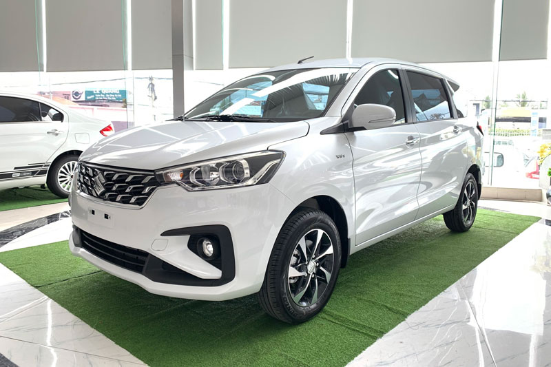 Xe gầm cao siêu tiết kiệm xăng của Suzuki giảm giá 'sập sàn' tại Việt Nam