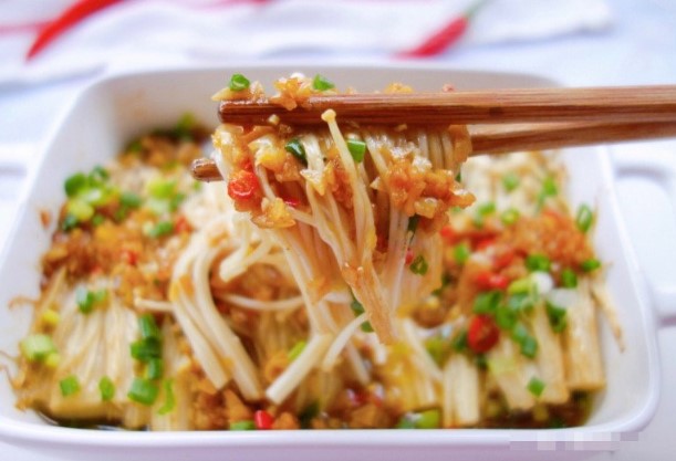 Loại rau duy nhất chứa vitamin D không chỉ để xào, đem nướng được món giòn sần sật, chua chua ngọt ngọt cực đã