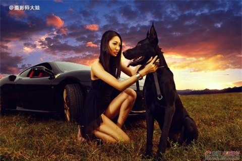 Ngắm chân dài bên ngựa chiến Ferrari ảnh 3