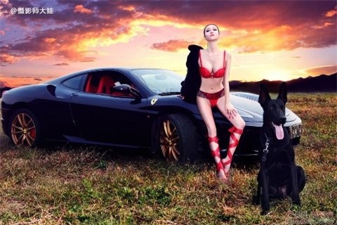 Ngắm chân dài bên ngựa chiến Ferrari ảnh 9