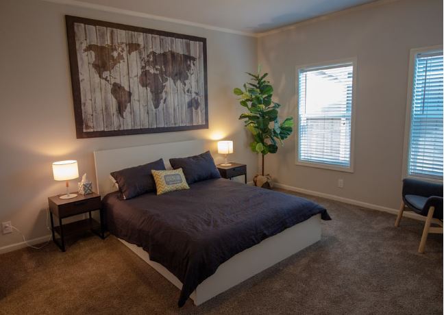 Nếu đầu giường để hai thứ này, tình cảm vợ chồng có thể xuất hiện bất hòa, sức khỏe giảm sút