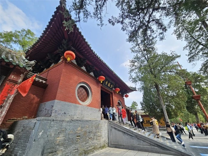 Lạc trôi đến thành cổ Lạc Dương, điểm du lịch đặc sắc ở Trung Quốc - Ảnh 16.