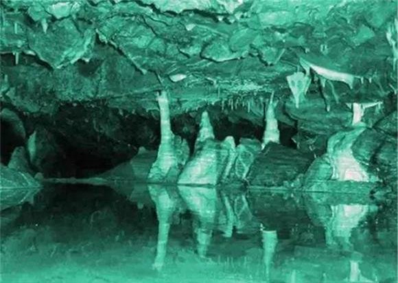 nuoc-lau (1).jpeg 1 Nơi nước tồn tại lâu nhất trên thế giới, nguồn nước, khám phá khoa học